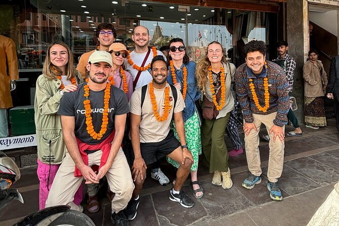 Jaipur Nahargarh Fort Sunrise or Sunset Tour with Flower Market - Hawa Mahal and Pink City walking: outside viewing with photo-friendly timing