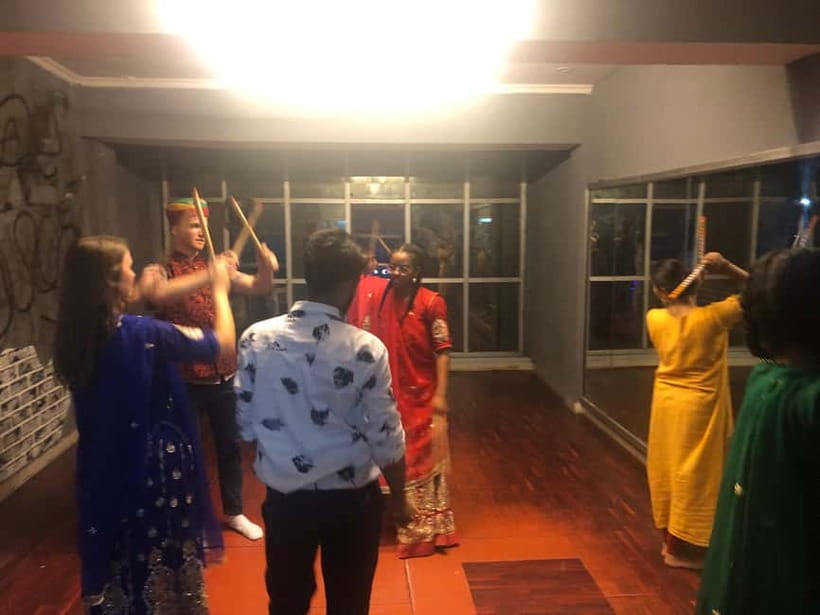 Jaipur: Namaste Bollywood l Dance like a Star - Choreography practice that repeats the right way