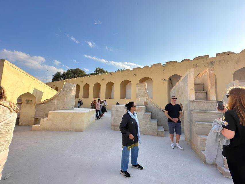 Jaipur Private City Tour with Hotel Pick-Up & Drop 4 - 8 Hrs - Panna Meena ka Kund: a stepwell stop that feels smarter than it looks