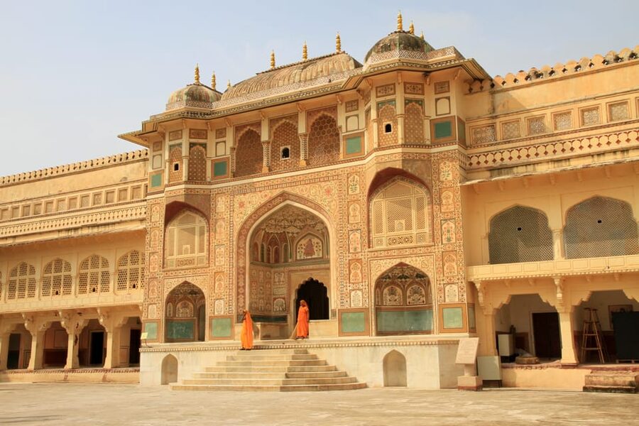 Jaipur: Private Customised City Tour - Car, driver, and optional guide: what matters most day to day