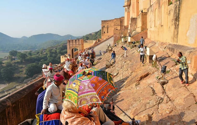 Jaipur: Private Full-Day City Tour By Tuk-Tuk with Pick-Up - Jantar Mantar in 30 minutes: best used when you slow down