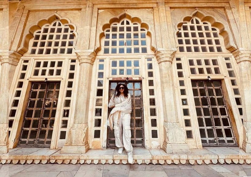 Jaipur: Private Full-Day City Tour By Tuk-Tuk with Pick-Up - City Palace with a full two hours: where Jaipur feels lived-in