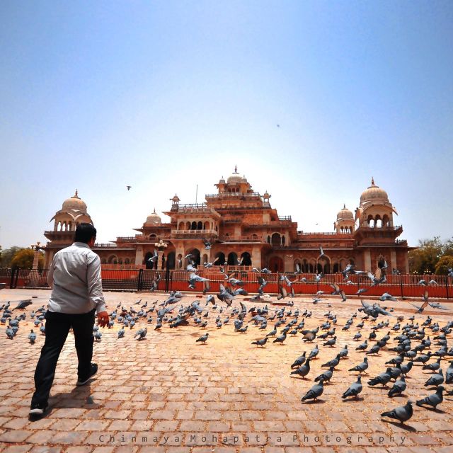 Jaipur: Private Instagram Tour of Top Photography Spots - Hawa Mahal: the Palace of Winds for classic Jaipur angles