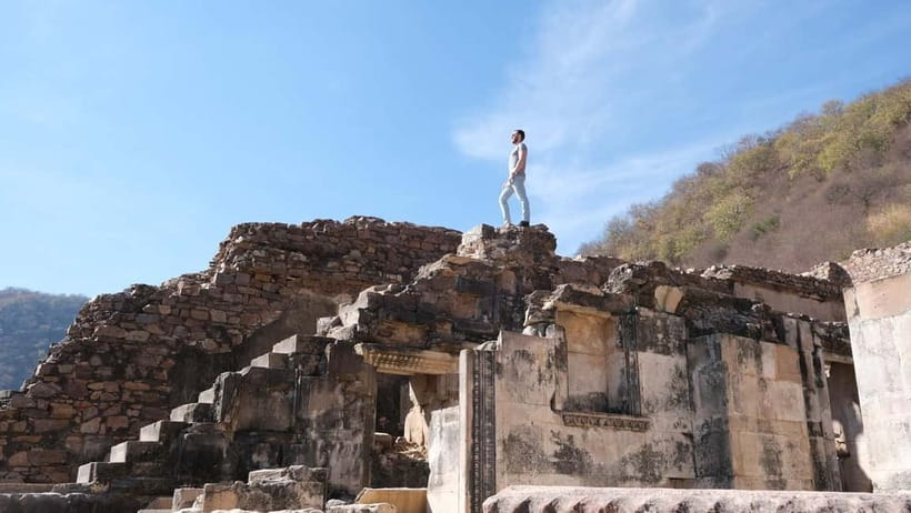Jaipur: Same-Day Bhangarh Fort & Chand Baori Stepwell Tour - Key Things You’ll Notice on This Tour