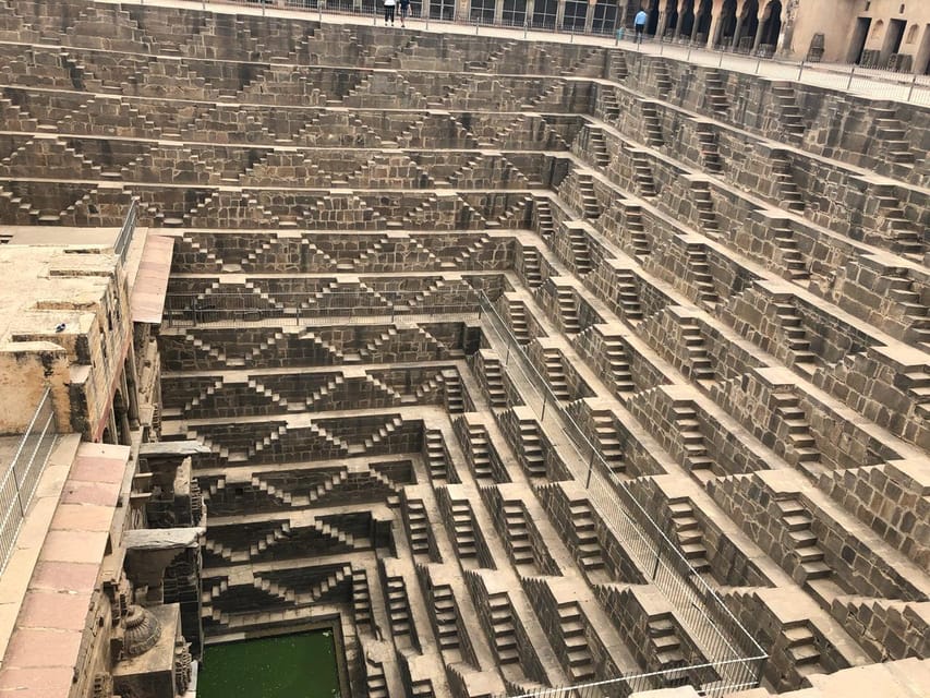 Jaipur: Same-Day Bhangarh Fort & Chand Baori Stepwell Tour - How the Guide Turns Ruins Into a Story You Can Follow