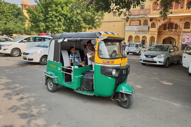 Jaipur Sightseeing by Tuk-Tuk - Jantar Mantar: astronomy done the old way