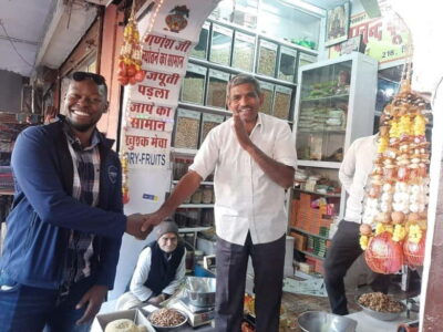 Spice Market and Street Food Walking Tour
