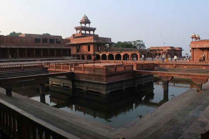 Jaipur to Agra Day Trip with Fatehpur Sikri and Abhaneri - Fatehpur Sikri: A UNESCO Court City in Indo-Islamic Style