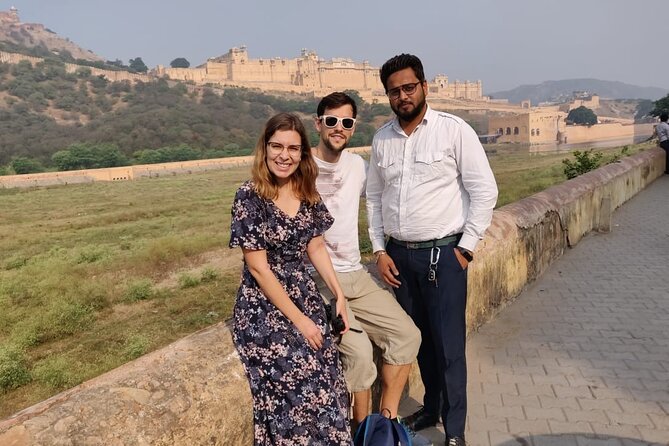 Jaipur Tour By Car & Guide - Private Full Day Sightseeing with Tickets - Driver Tips That Matter in Real Jaipur Traffic