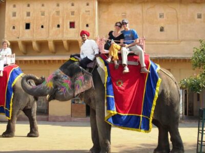 Jaipur Tour ( Pink City ) by Car From Delhi – All Inclusive