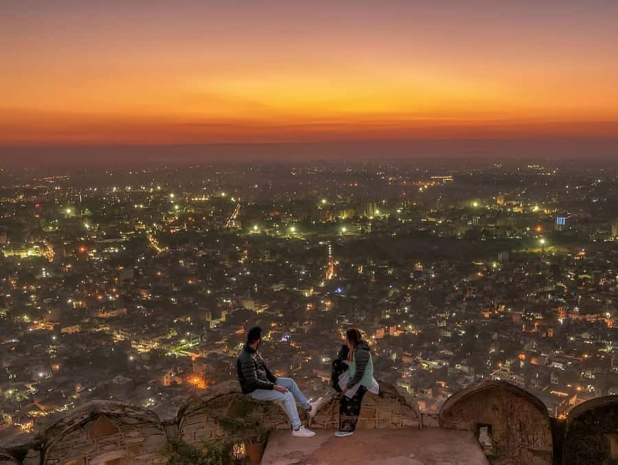 Jaipur: Tour with Nahargarh Sunrise or Monkey Temple Sunset - Timing and walking: practical notes so your half-day stays fun