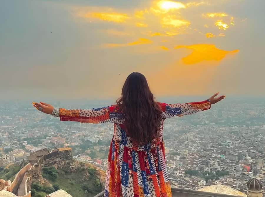 Jaipur: Tour with Nahargarh Sunrise or Monkey Temple Sunset - Nahargarh Fort and Galta Ji: the viewpoint moment you will remember