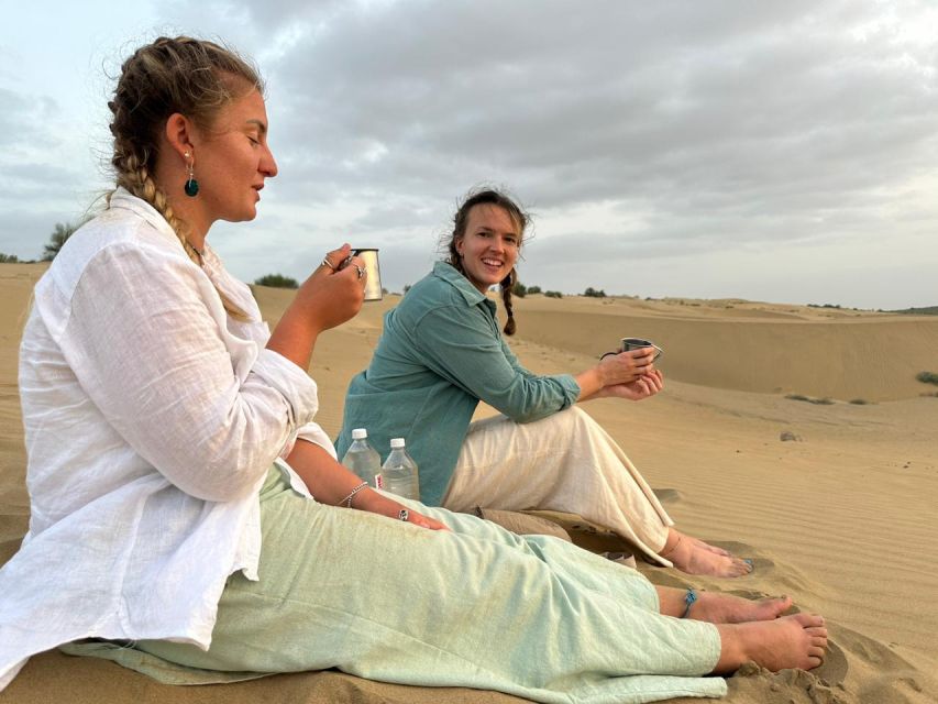 JAISALMER : DESERT EXPERIENCE SLEEPING UNDER THE STAR - Golden dunes and sunset: when the Thar takes over