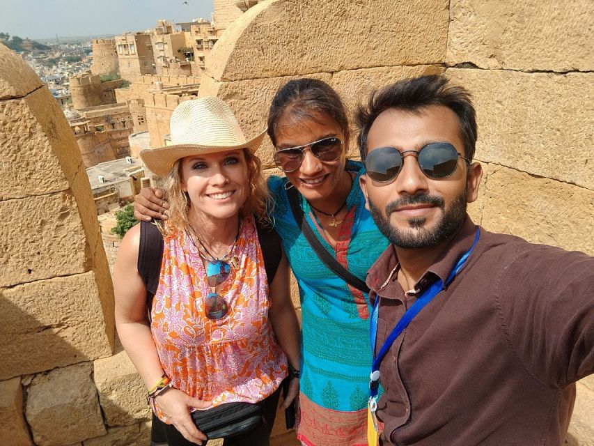 Jaisalmer Heritage Walking Tour With Professional Guide - Patwo ki Haveli: Jain billionaire lifestyle, photo-worthy details