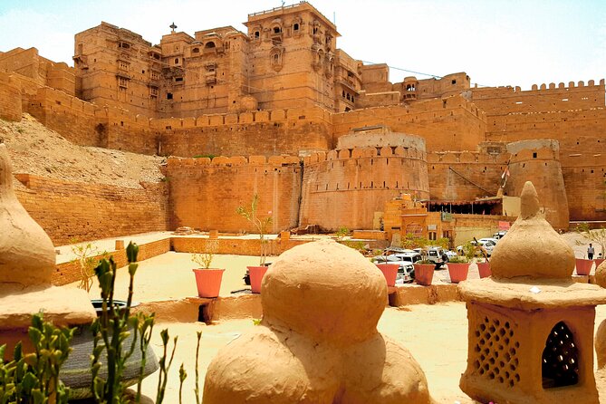 Jaisalmer private walking tour - Jaisalmer Fort: cobblestones, the living fort idea, and big viewpoints