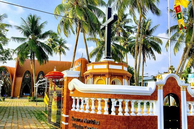 Jewish Town Walk - Kochi (2 Hours Guided Walking Experience) - Time, pace, and what to bring for a 2-hour walk
