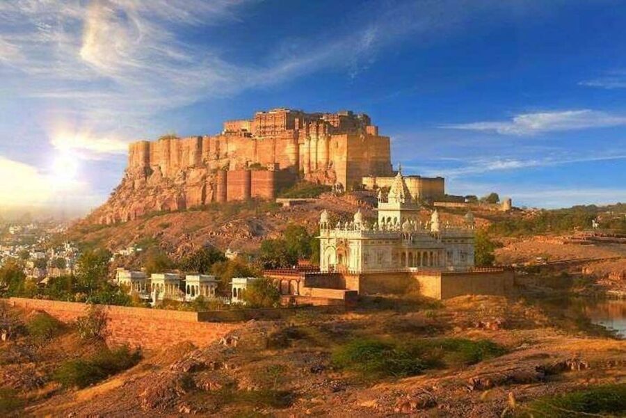 Jodhpur: City Tour by Three-Wheeler Tuk Tuk - Jaswant Thada: the calm pause after the fort climb
