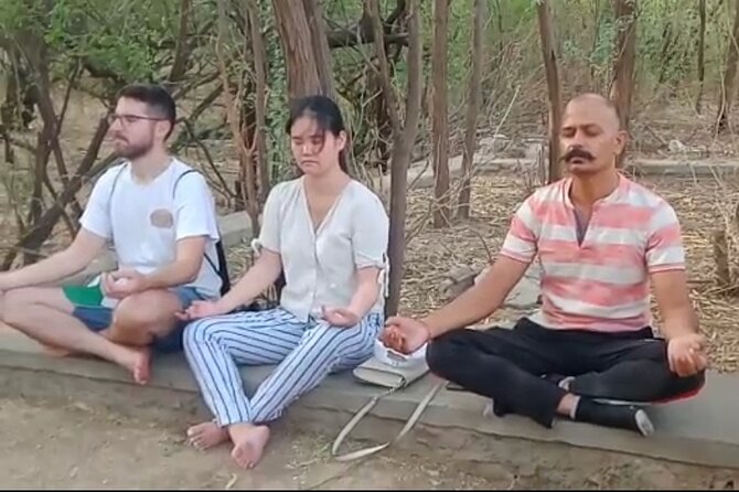 Karma Yoga and Meditation - Who this suits best, and who should be cautious