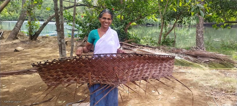 Kochi: Backwater Exploration in Village: Free Pickup & Drop - Lunch That Feels Like Kerala: Sadya and Village-Home Meals