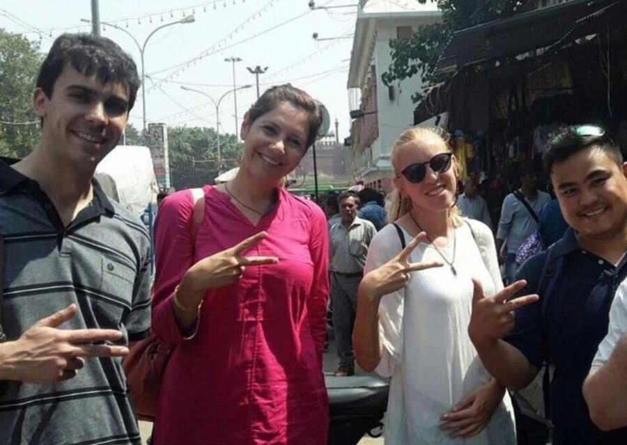 Kochi: Local Street Food Guided Walking Tour with Tastings - Fruit, Market Snacks, and That First Big Crunch
