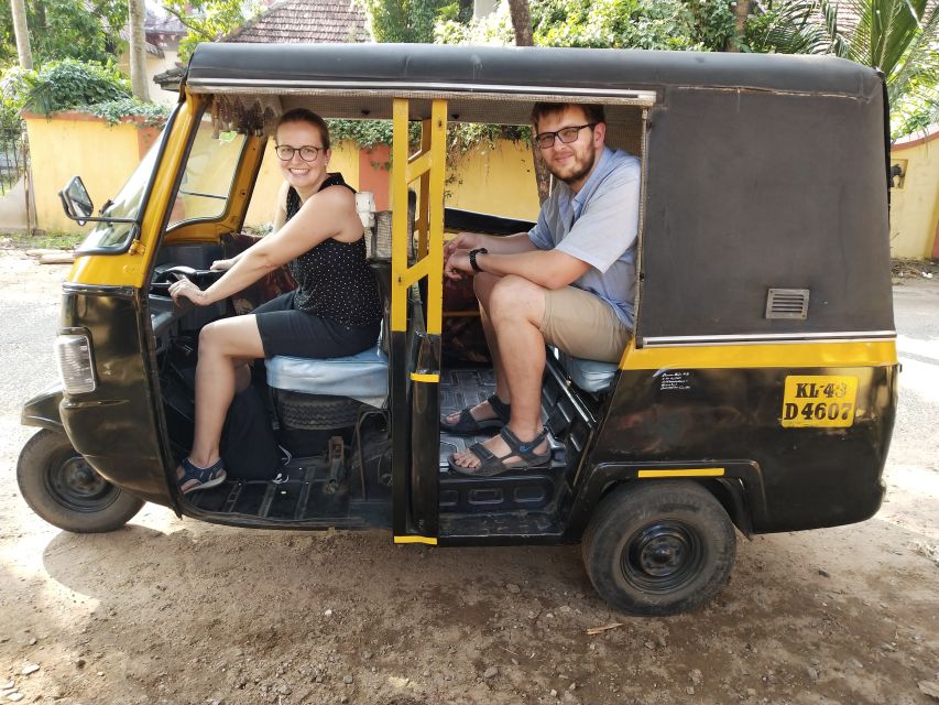 Kochi: Private Tuk-Tuk City Tour with Hotel Pickup - Chinese fishing nets and spice markets: more than photo stops
