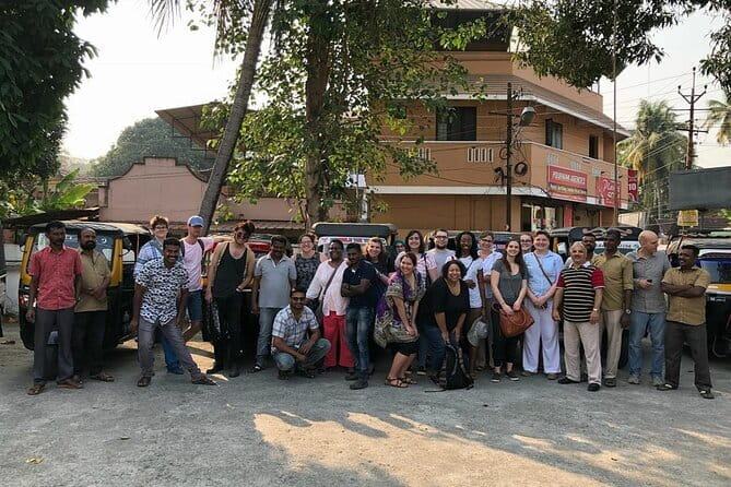 Kochi Sightseeing Tuk-Tuk Tour - Dhoby Khana Laundry, Santa Cruz Basilica, and Maritime Museum