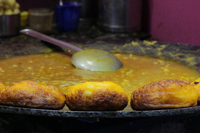Kolkata Midtown Madness- A Street Food & Nightlife Tour - Kathi rolls, paratha comfort, and why this is a smart middle stop