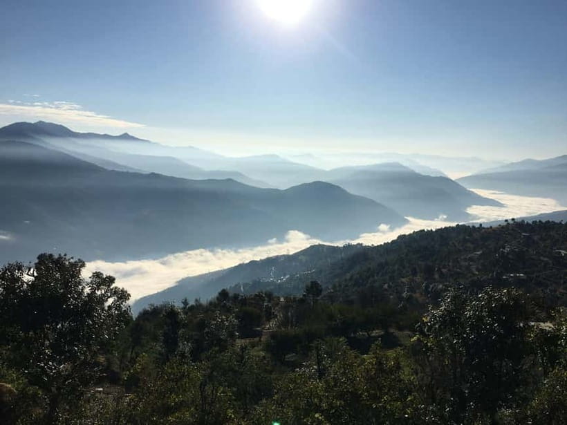 Kunjapuri Temple Sunrise Tour From Rishikesh - Temple time: Shakti devotion, priest-led rituals, and what you should notice