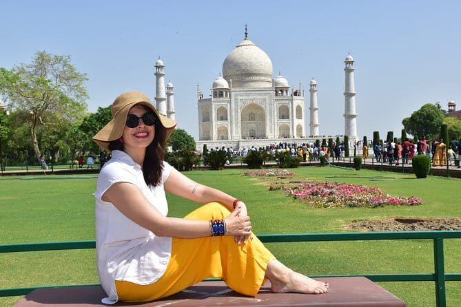 LOCAL Agra :Taj Mahal Sunrise / Sunset Private Tour by Car - Agra Fort: Diwan e Aam, Diwan e khas, and the Mughal Garden
