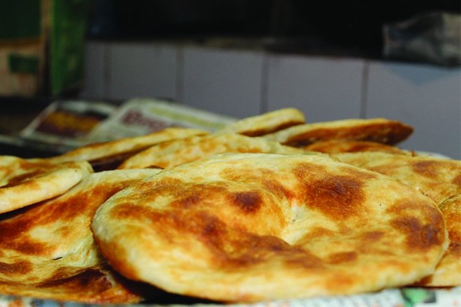 Lucknow Culinary Walk with Food Tastings - Stop 1 at Tornos: where kebabs, breads, nihari, and halwa all show up