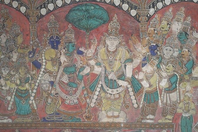 Madurai Walks : City Highlights Temple and Market Tour - Puthu Mandapam: short stop, calm pause