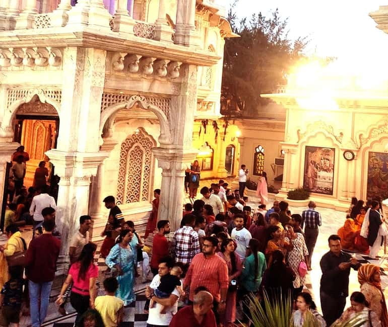 Magical Mathura Vrindavan Tour: Krishna's Homeland - Prem Mandir’s illuminated beauty, and the timing challenge