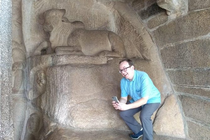 Mahabalipuram & Kanchipuram by tourism ministry approved company - Mahabalipuram shore and rathas: Five Rathas and the Shore Temple