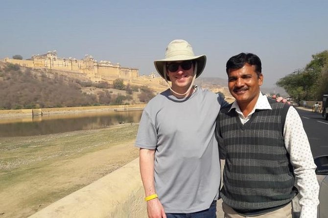 Majestic Jaipur Full-Day Private Guided Tour - Jal Mahal on Man Sagar Lake: a quick stop that’s actually worth it