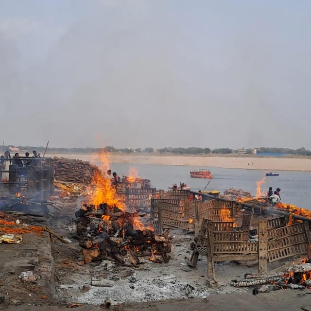 Morning Boat Tour in Varanasi - A guide like Amarjit Sahani makes or breaks the cruise