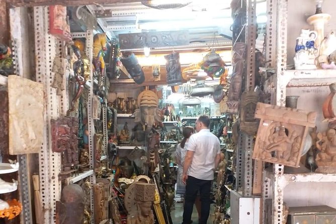 Morning Life of Mumbai's Dabbawalas and Dhobis Tour - Dhobi Ghat in Action: Soak, Flog, Vat, Dry