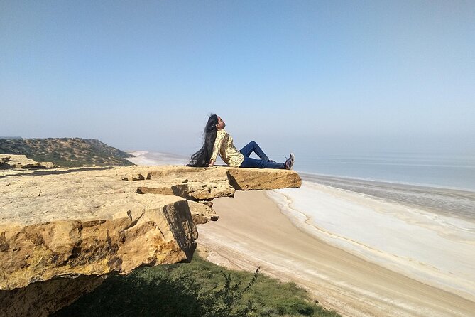 Multi-Day Tour to Dholavira and Rann of Kutch - Day 1 in Dholavira: UNESCO Harappan Ruins, Fossil Wood, and Cliff Views