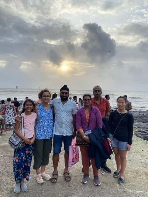 Mumbai: 2-Hour Guided Bandra Walking Tour - Key highlights you should care about