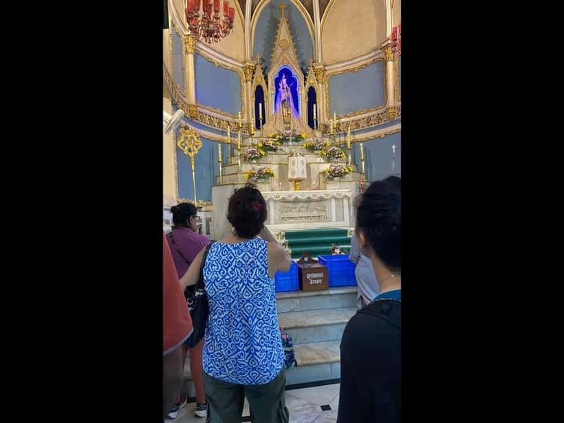 Mumbai: 2-Hour Guided Bandra Walking Tour - Should you book the Bandra Portuguese heritage walking tour?