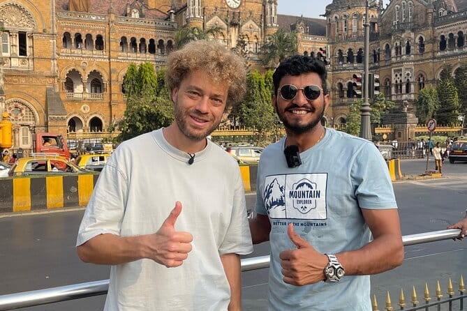Mumbai Bazaar Walking Tour - Bhuleshwar Bazaar: Living Commerce Near the Temple
