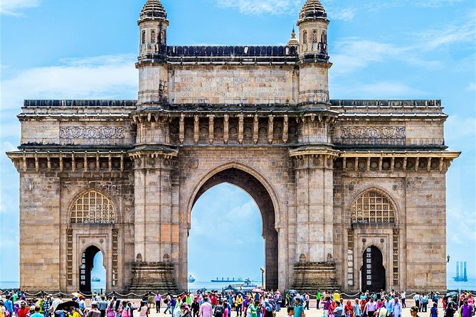 Mumbai City of Dreams Tour in Private Vehicle - Chhatrapati Shivaji Terminus: UNESCO Station and Real City Drama