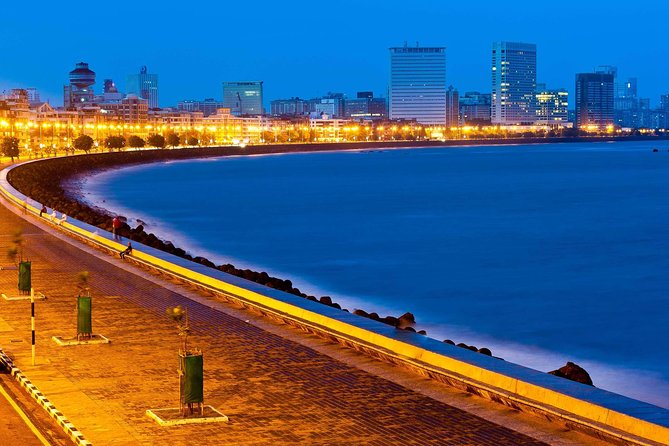 Mumbai City of Dreams Tour in Private Vehicle - Crawford Market, Marine Drive, and Girgaum Chowpatty Views