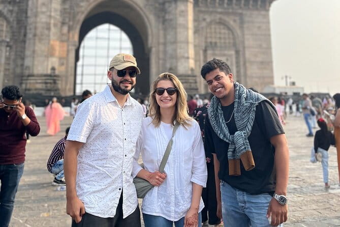 Mumbai City Sightseeing and Elephanta Caves Tour - Two-in-one Mumbai touring that actually fits a single day