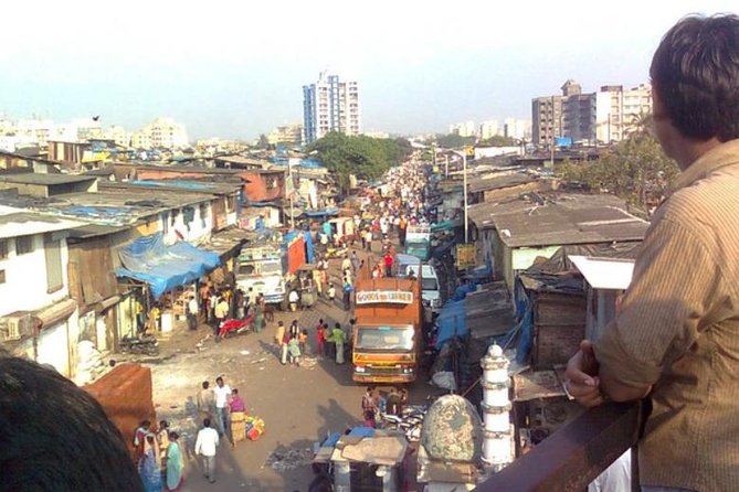 Mumbai City Tour with Ferry Ride and Dharavi Slum - Dharavi Slum Walk: what you actually see and how to act