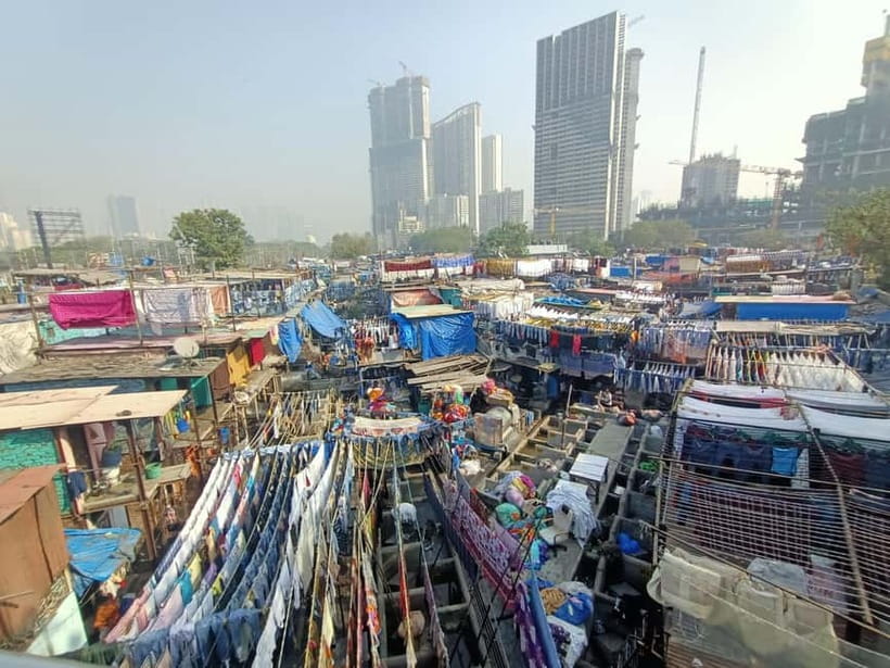 Mumbai: Dharavi Slum and Dhobi Ghat Tour with Train Ride - Practical tips so you enjoy the walks and the train