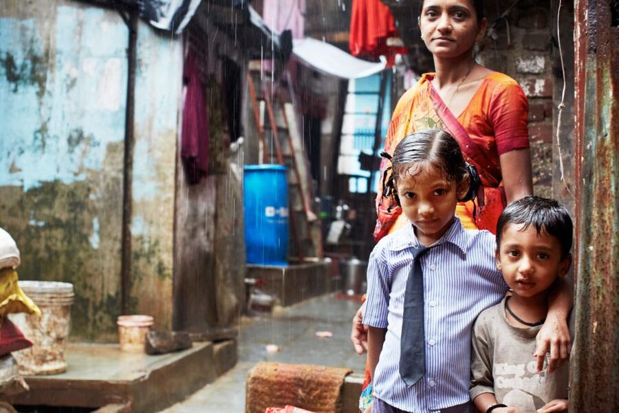 Mumbai: Dharavi Slum Walking Tour with Options - Lunch in Dharavi: what you gain when a family opens the home