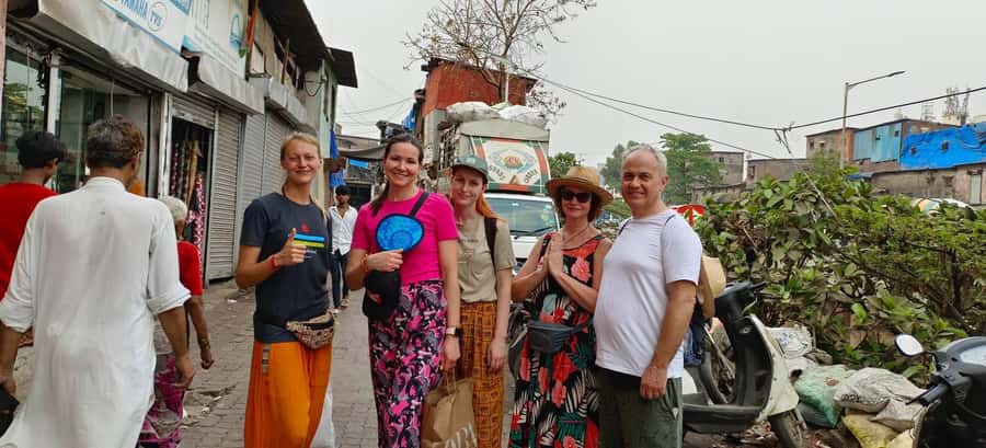 Mumbai: Dharavi Slumdog Tour -See the real Slum with a Local - Safety and Respect: How the Tour Frames the Experience