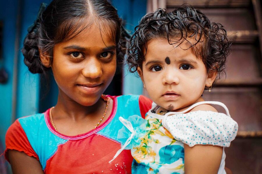 Mumbai: Dharavi Tour Including Car Transfer - Passing Kamathipura and other social realities, handled with a purpose