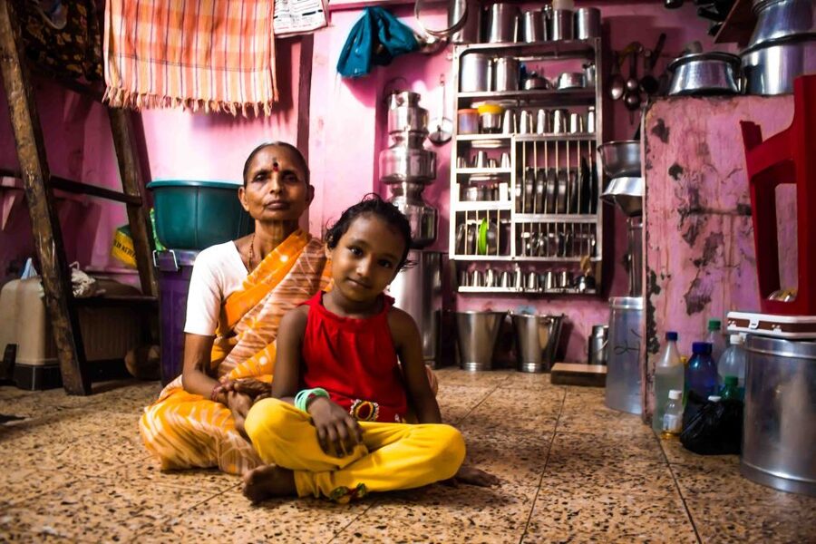 Mumbai: Dharavi Tour Including Car Transfer - Kumbhar Wada pottery neighbourhood, 150 years of making