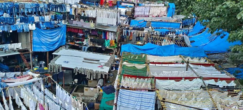 Mumbai: Dhobi Ghat Laundry and Dharavi Slum Tour with Local - Why Dharavi and Dhobi Ghat fit into one 3-hour tour